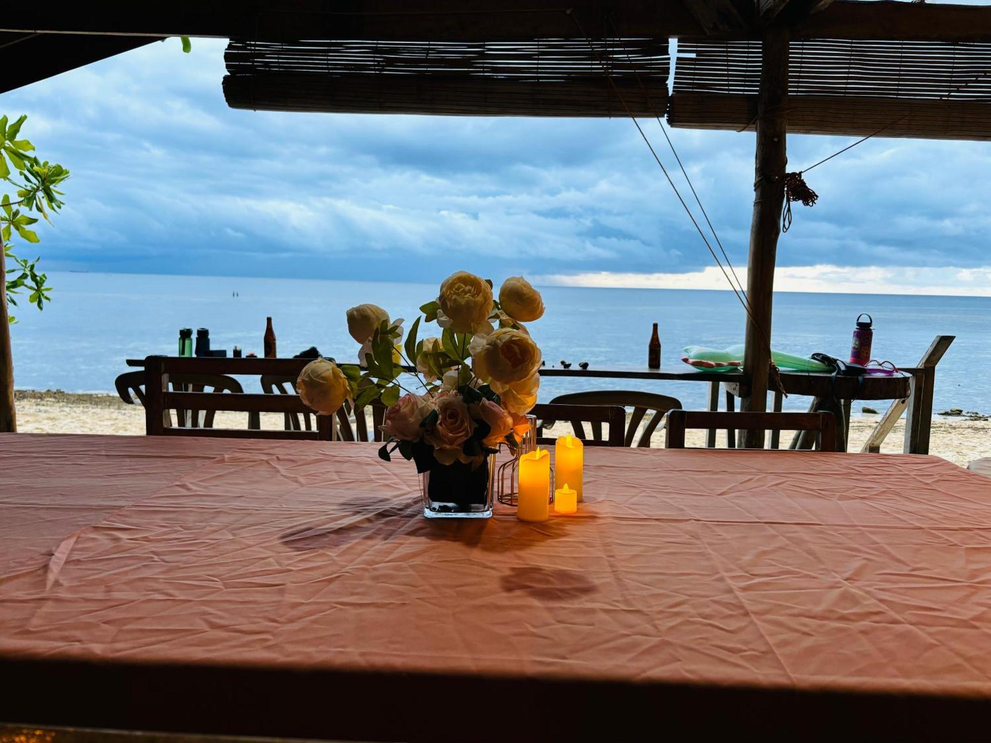 White Beach Front And Cottages Buruanga Luaran gambar