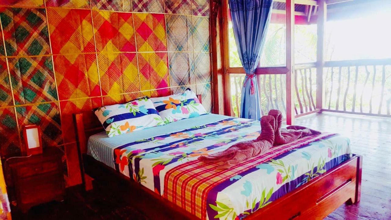 White Beach Front And Cottages Buruanga Luaran gambar